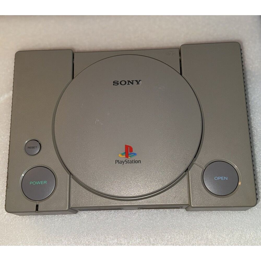 Sony Playstation 1 Console & Game Bundle